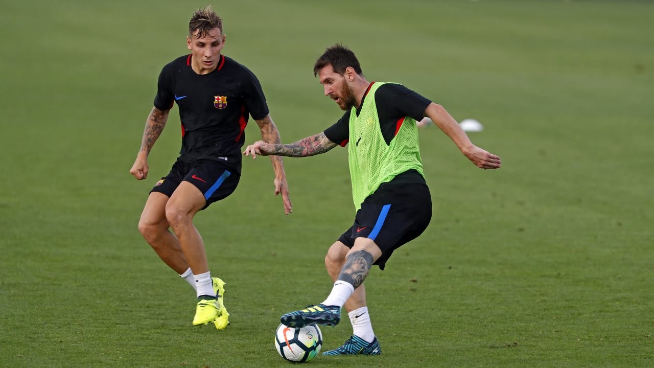 messi wearing adidas messi wearing adidas